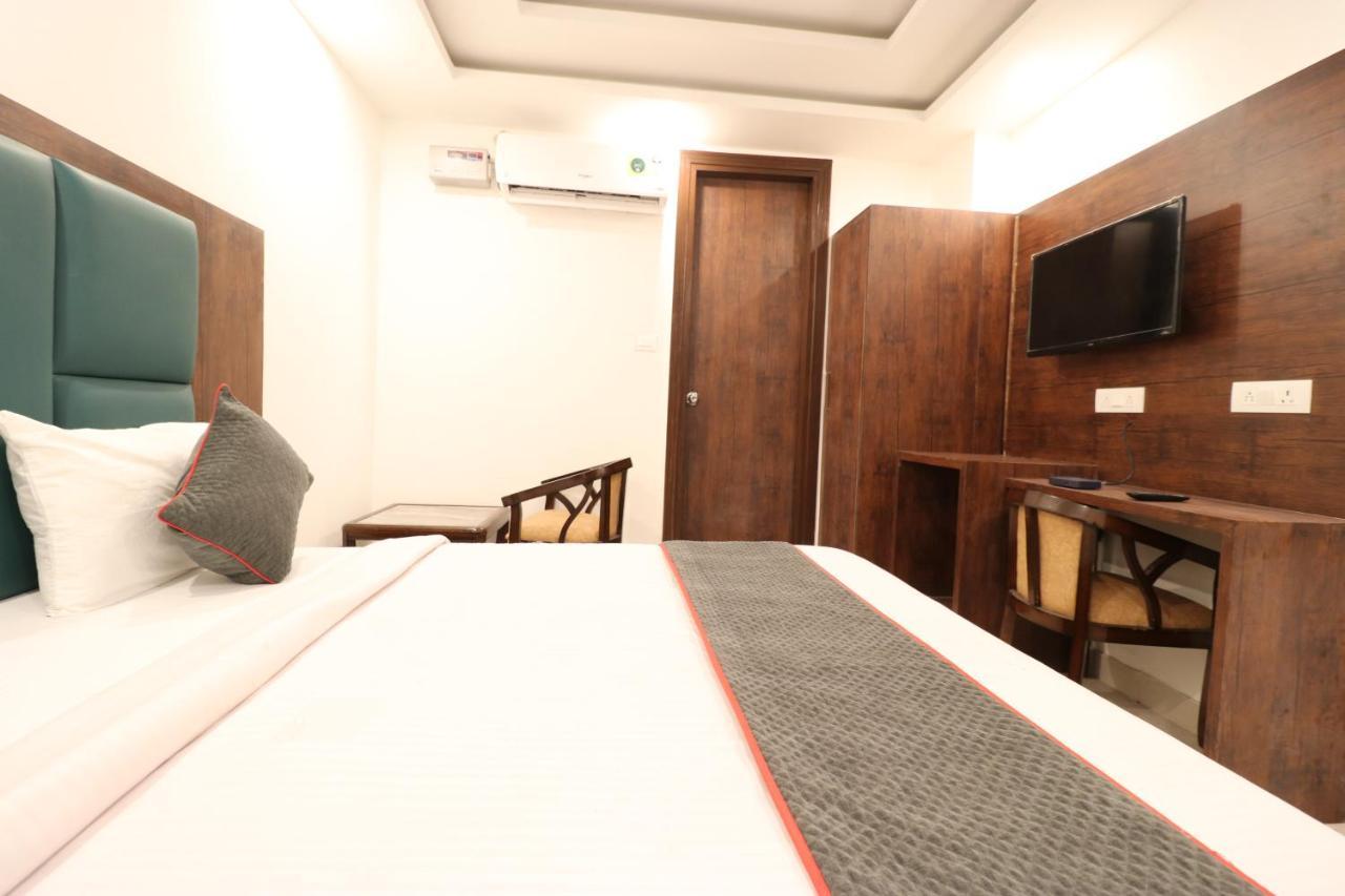 Hotel Krone A Family Hotel Near Igi Airport Delhi Nowe Delhi Zewnętrze zdjęcie