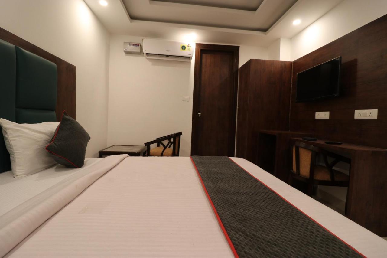 Hotel Krone A Family Hotel Near Igi Airport Delhi Nowe Delhi Zewnętrze zdjęcie