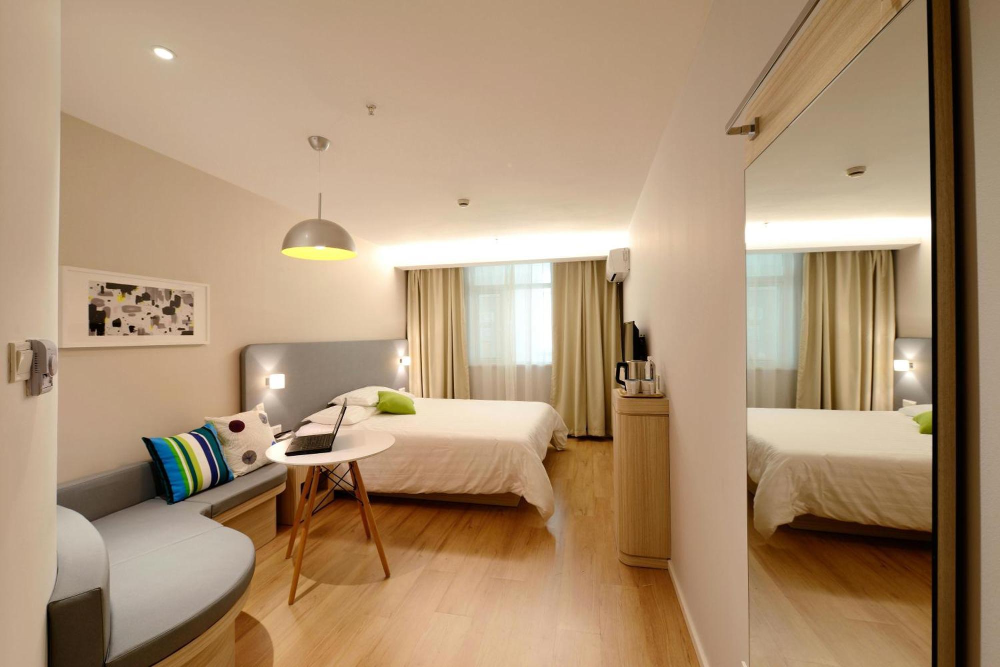 Hotel Krone A Family Hotel Near Igi Airport Delhi Nowe Delhi Zewnętrze zdjęcie